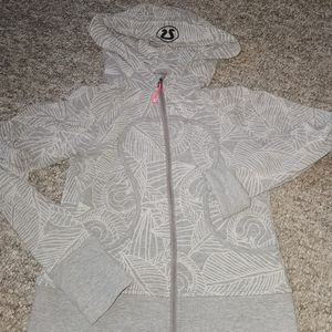 Lululemon full zip stretchy hoodie
